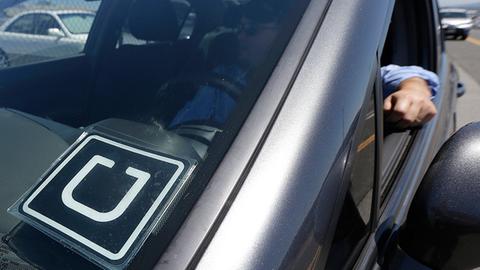 Ein Fahrer des Fahrtenvermittlers Uber (AP)