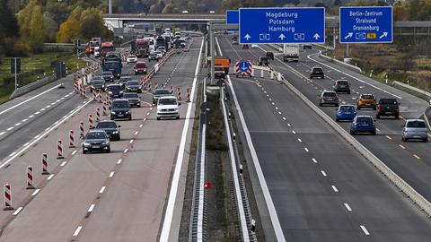 Baustelle auf eine Autobahn (dpa)