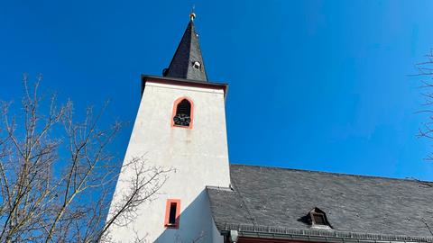 Die evangelischen Stadtkirche in Stockstadt am Rhein.