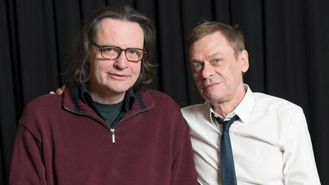 Ulrich Lampen (li., Regie) und Sylvester Groth (Sprecher). 